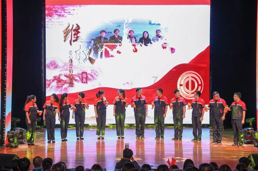 小院大门口朝南.物业公司装地漏靠着小院墙安好吗?游戏画面